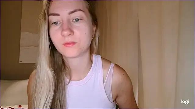 Freechat BluueSilk on StripChat