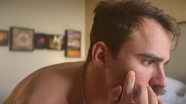 Freechat bobbyatx on StripChat