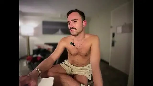 Freechat bobbyatx on StripChat