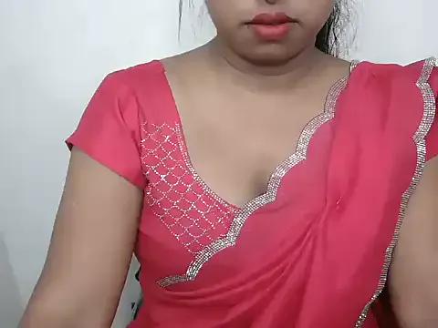 bold_naina on StripChat