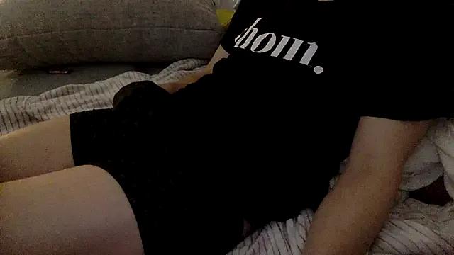 Freechat Breezydicksn on StripChat