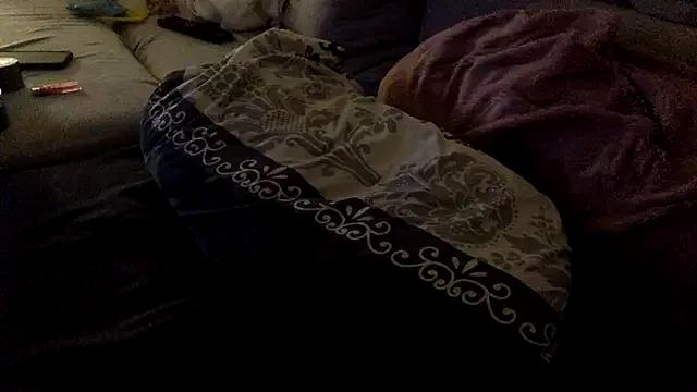 Freechat Breezydicksn on StripChat