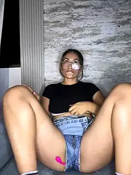 briana_preston from StripChat is Freechat
