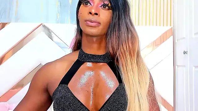 Freechat BriggitteEbonny on StripChat