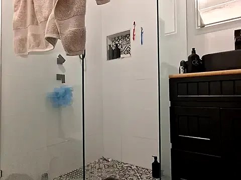 Freechat brokecountrylads on StripChat