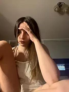 Bunnythetailor from StripChat