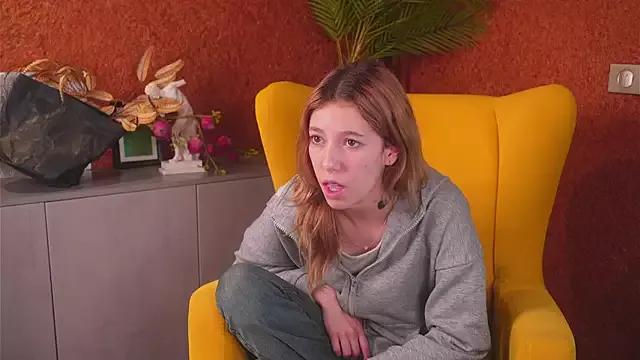 CallieEk from StripChat is Freechat