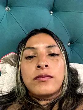 Cami_Leon2 from StripChat is Freechat