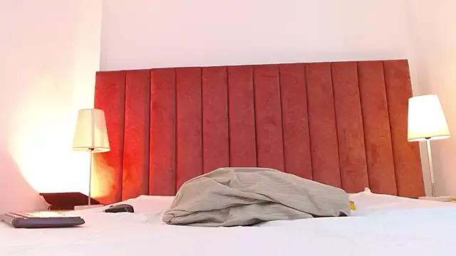 CamilaFernandezz from StripChat is Freechat