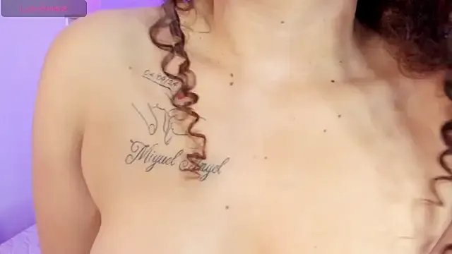 Freechat CamilaGomez149 on StripChat