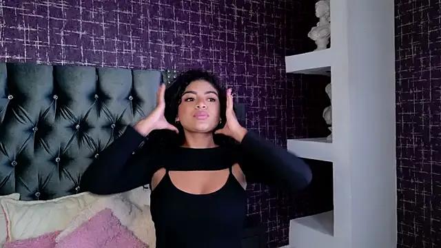 Carly_Monroe_ from StripChat is Freechat