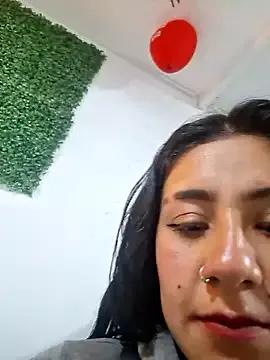 CAROLINE__07 from StripChat is Freechat