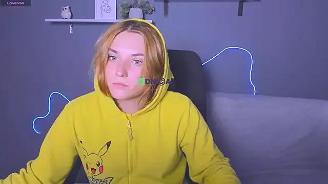 casey_meow_ on StripChat