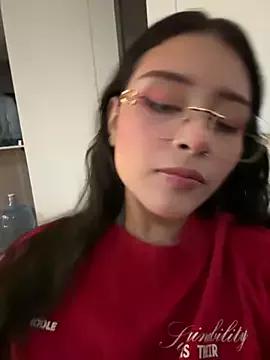 CataEvans from StripChat is Freechat