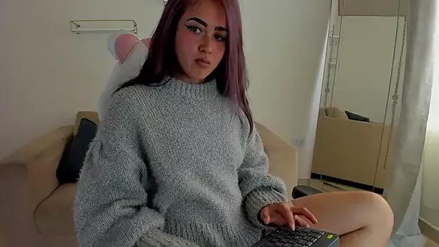 cataleya_sub_ from StripChat is Freechat