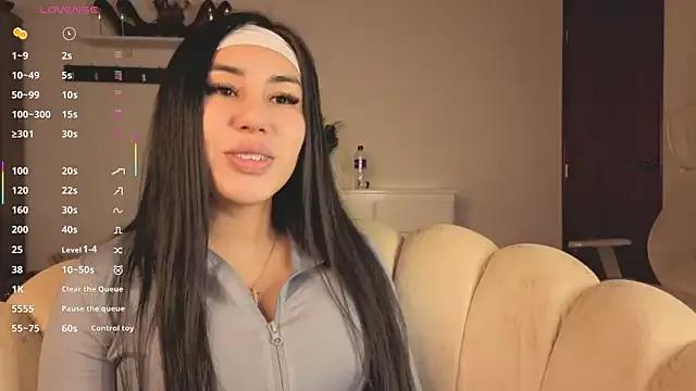 Freechat Chanttall_ on StripChat