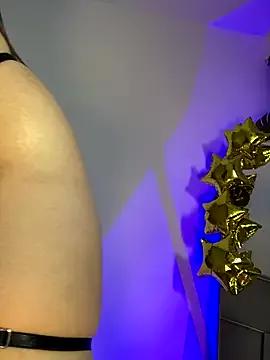 Charlottediolet from StripChat is Freechat