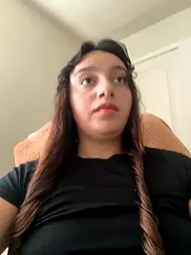 CharmingMaddie from StripChat is Freechat