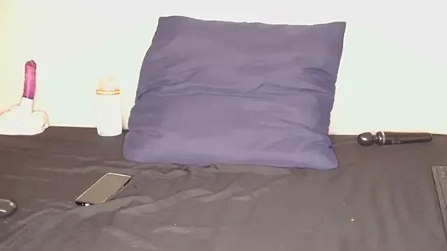 Freechat CherieBlushX on StripChat