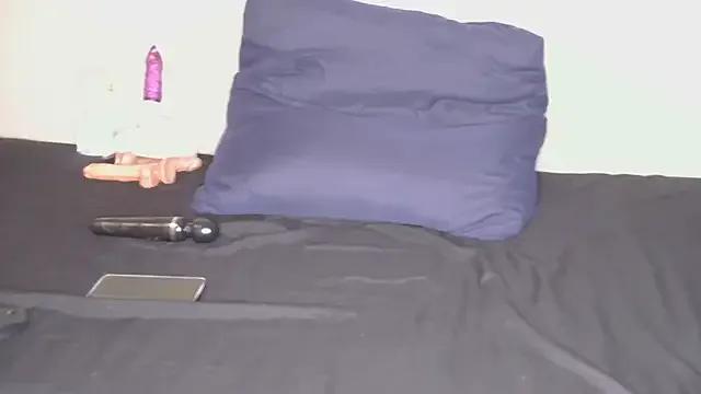 Freechat CherieBlushX on StripChat