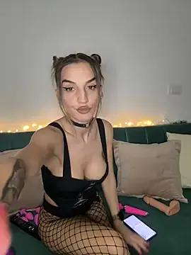 Freechat CherryBabe11 on StripChat