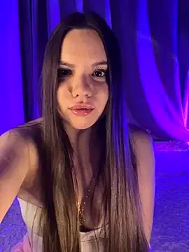 Chloe_loo from StripChat is Freechat