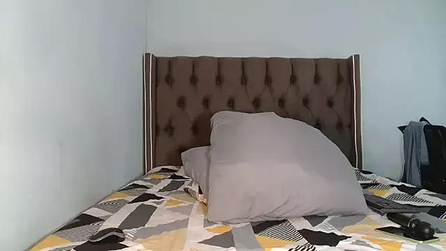 CHOCKYCHOCX2 on StripChat