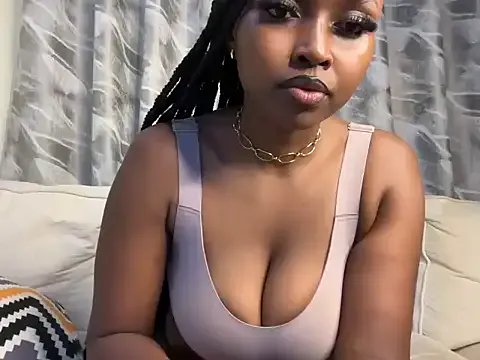 Freechat Chocolate_queen2 on StripChat