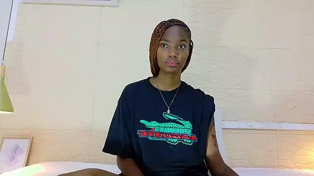 Chocolatte_bar on StripChat 