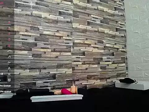 chrissyhotx from StripChat is Freechat