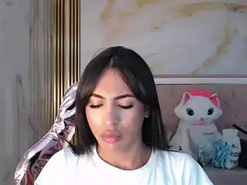 clara_evanss_s from StripChat is Freechat