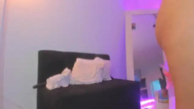 Cloekatz_ from StripChat is Freechat
