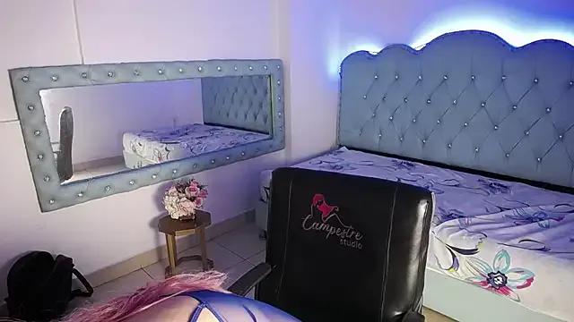 Cordelia_Perlman from StripChat is Freechat