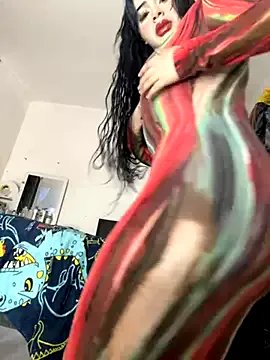 Freechat cowgirllyx on StripChat