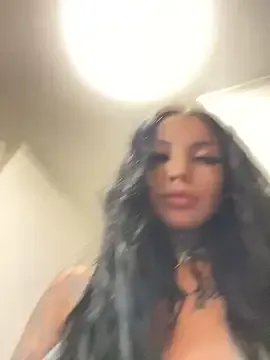 Freechat CreamyInkky_ on StripChat