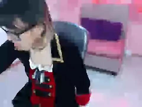 cristal_hills_19 on StripChat