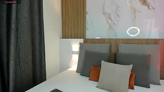 cristal_priincess on StripChat