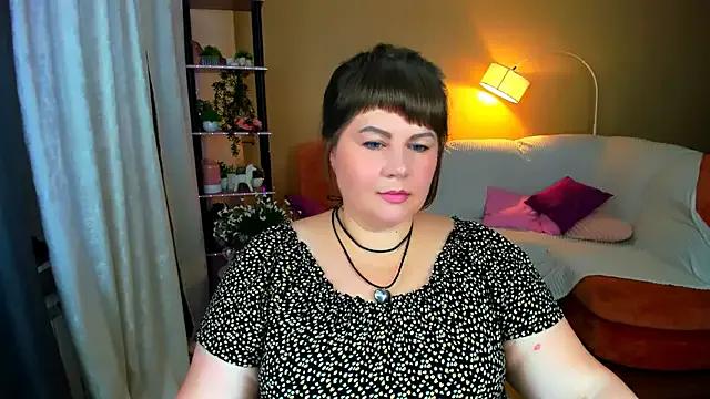 CrystaalStaar from StripChat is Freechat