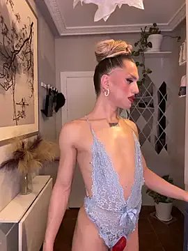 Freechat Crystal_________ on StripChat