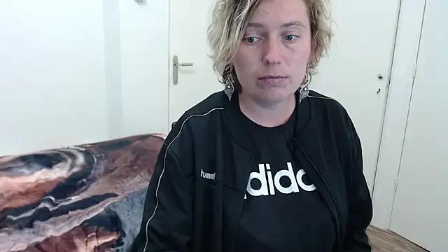 StripChat cumfun is Freechat cumfun — SQuirt