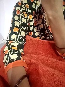 Freechat Cute_Sanaaya on StripChat