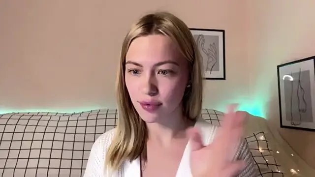 Freechat damn_cutie on StripChat