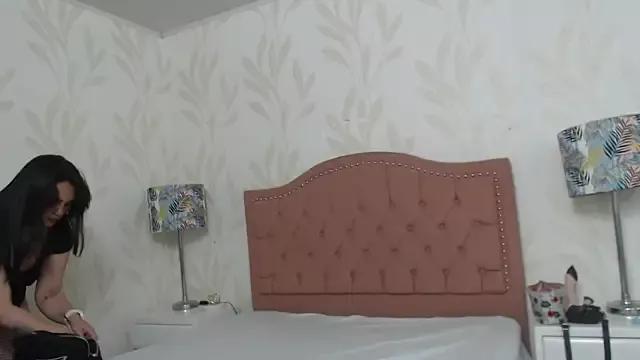 DaniaCarther from StripChat is Freechat