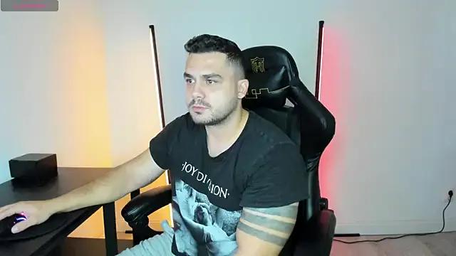 Danielbateson from StripChat is Freechat
