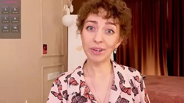 daniellia_ from StripChat is Freechat