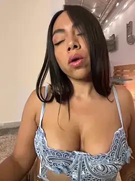 DaniLayton from StripChat is Freechat