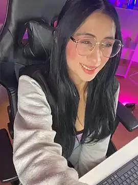 DeepAnalAddict from StripChat is Freechat