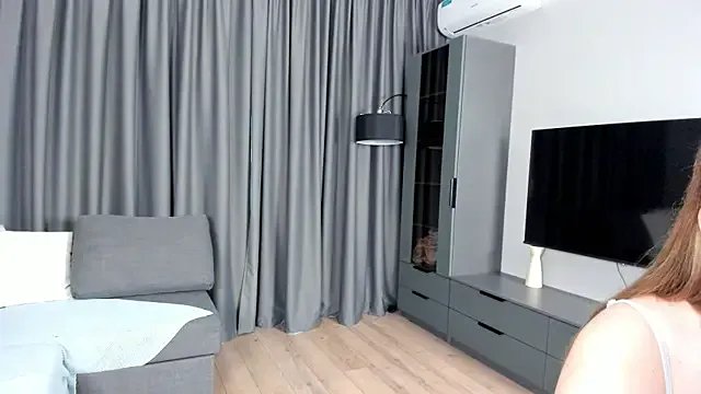 Freechat DejaHammill on StripChat