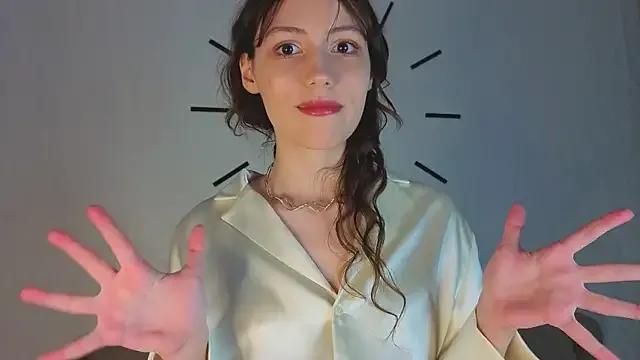 DelilahConsalvo from StripChat is Freechat