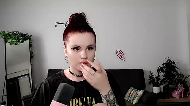 Della_Ideal from StripChat